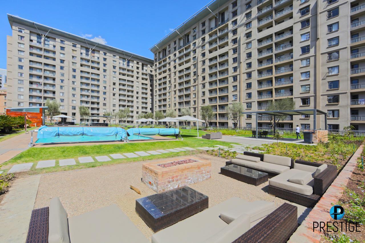 Prestige Apartments Sandton At Westpoint Johannesburg Ngoại thất bức ảnh