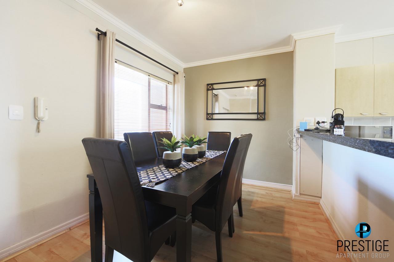 Prestige Apartments Sandton At Westpoint Johannesburg Ngoại thất bức ảnh